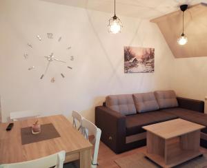 Area tempat duduk di Apartman Ema BIG 64m2-duplex Kopaonik