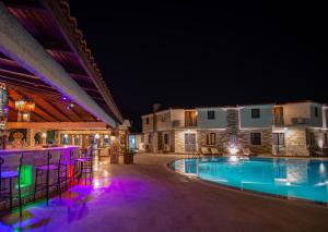 Bazén v ubytování Turay Hotel nebo v jeho okolí