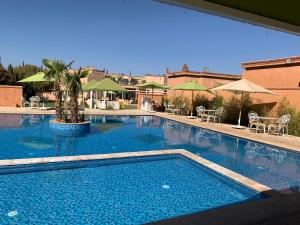 Bazén v ubytování Villa Kesh Evasion Marrakech nebo v jeho okolí