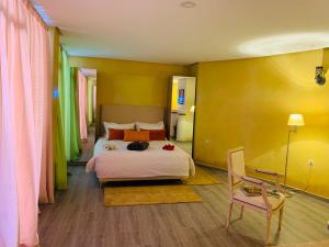 Postel nebo postele na pokoji v ubytování Villa Kesh Evasion Marrakech + 37 fotografií