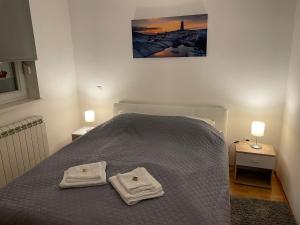Posteľ alebo postele v izbe v ubytovaní Apartman Luna near Zagreb Airport