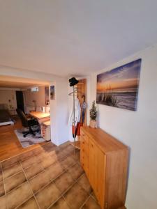 Postel nebo postele na pokoji v ubytování Souterrainwohnung zentrale Lage in Detmold