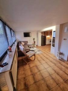 TV a/nebo společenská místnost v ubytování Souterrainwohnung zentrale Lage in Detmold