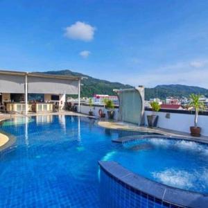 Bazén v ubytování Absolute Bangla R305 nebo v jeho okolí