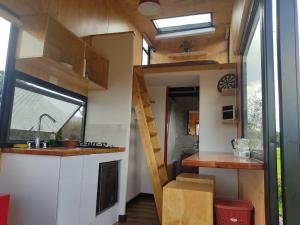 Kuchyň nebo kuchyňský kout v ubytování Quyé Tiny House