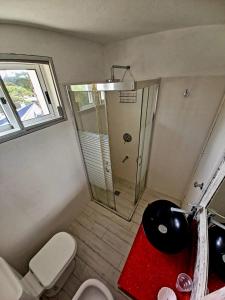 Koupelna v ubytování Punta del Este frente al mar, 2 ambientes en Playa Mansa Parada 9, Edificio Paracas