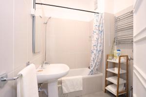 Ένα μπάνιο στο Happy Holiday Cascais +27 φωτογραφίες