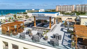 Luxury Ocean view Condo @ Aruba’s Palm Beach 항공뷰