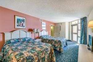 Bay Watch Resort 522 - 5th Floor oceanfront property with a fitness center and free Wifi plus pools