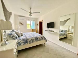 Ένα ή περισσότερα κρεβάτια σε δωμάτιο στο Beautiful Apt Dominicus Bayahibe, Walk To Beach! +10 φωτογραφίες