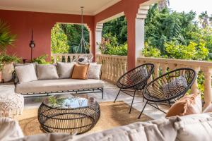 Galeriebild der Unterkunft VACATION MARBELLA I Villa Adelfas, Andalusian Style, Private Pool, Sea View in Marbella