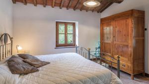 Posteľ alebo postele v izbe v ubytovaní CASA LARGNANO 6&2, Emma Villas