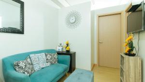 Gallery image of Jamah's Staycation at SMDC Trees Residences by RedDoorz in Manila