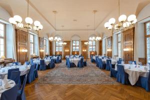 Restaurace v ubytování Hotel Piz Mitgel
