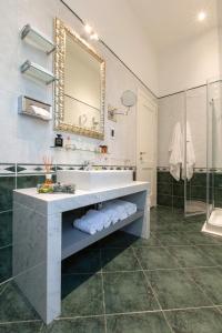Kúpeľňa v ubytovaní Villaggio Narrante - Foresteria delle Vigne