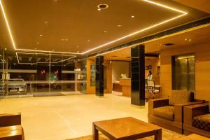 Posezení v ubytování Hotel Niya Regency