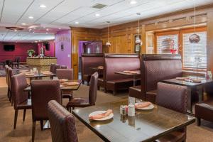 Posezení v ubytování Quality Inn Ledgewood - Dover