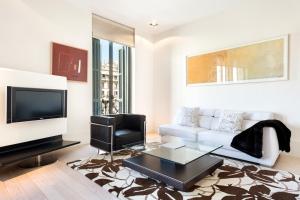 Un lugar para sentarse en You Stylish Paseo de Gracia Apartments