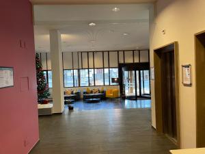 El lobby o recepción de Neuchâtel City Hôtel