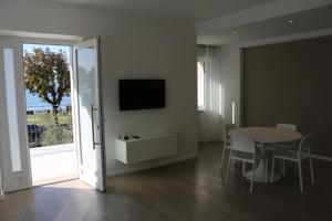 Gallery image of Residence VILLA ADRIANA in Bardolino
