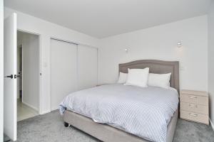 Postelja oz. postelje v sobi nastanitve St Andrews Hill - Christchurch Holiday Homes