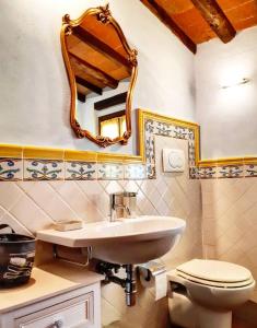Kupatilo u objektu Le Torri San Gimignano Apartments