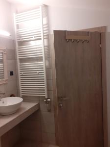 A bathroom at The view attic