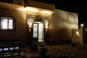 Kép NEW Luxury Villa, BEST mountain views! near Temples szállásáról Luxorban a galériában