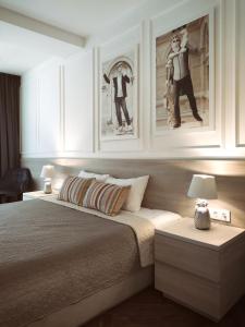 Afbeelding uit fotogalerij van Modern Classic 2 bedroom apartment near Most City in Dnipro