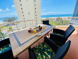 Gallery image of Beachfront Romantic Getaway - Surfers Paradise in Gold Coast