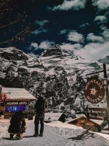 Mountain Hostel Gimmelwald v zimě