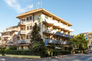 Gallery image of Hotel Parco dei Pini in Follonica