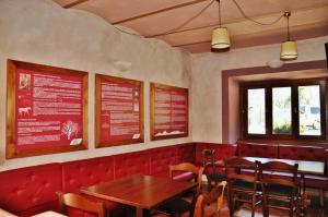 Restaurace v ubytování Albergo Miramonti