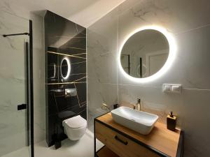 Kúpeľňa v ubytovaní Perfect Stay - "Miodowa Faktoria # 4"