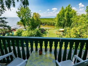 Balkón nebo terasa v ubytování Apartment Schilf - SZA306 by Interhome