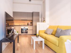 Kuchyňa alebo kuchynka v ubytovaní The Best Rent - Apartment close to Porta Romana + 12 fotografií
