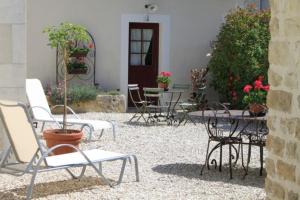 Fotografie z fotogalerie ubytování Chambres et table d'hôtes Saint Nicolas, maisonnettes individuelles dans propriété privée v destinaci Vézinnes