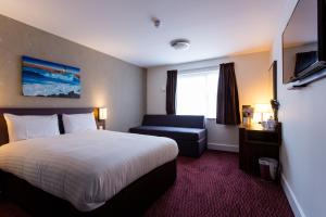 Gallery image of Sessile Oak, Llanelli by Marston's Inns in Llanelli