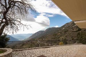 Gallery image of Meli apartments in Arachova