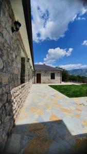 Ảnh trong thư viện ảnh của Hani Ilos ở Stegopul