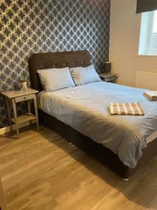 Chapel Court Apartments客房内的一张或多张床位