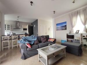 Posedenie v ubytovaní VolKKanrentals Casa Chinijo