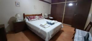 Postel nebo postele na pokoji v ubytování DPTO.AMPLIO, 2 DORM.P/6 PERS.SUPER CENTRICO.