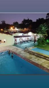 Swimming pool sa o malapit sa Guaramiranga-ce Chalé do Rei