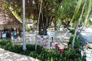Aed väljaspool majutusasutust Hotel Tamarindo Diria Beach Resort