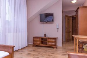 Μια τηλεόραση ή/και κέντρο ψυχαγωγίας στο Villa Dijana