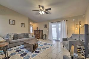 Charming Tampa Bay Hideaway WFH Friendly!