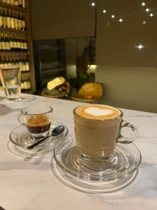 Set per la preparazione di tè e caffè presso 弎TRINITY