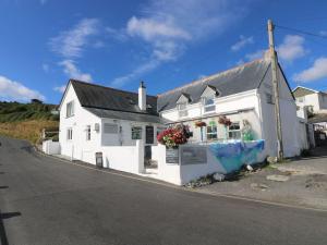 Gallery image of Headland Apt 17 in Coverack