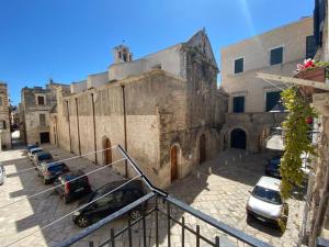 Το κτήριο όπου στεγάζεται  το διαμέρισμα